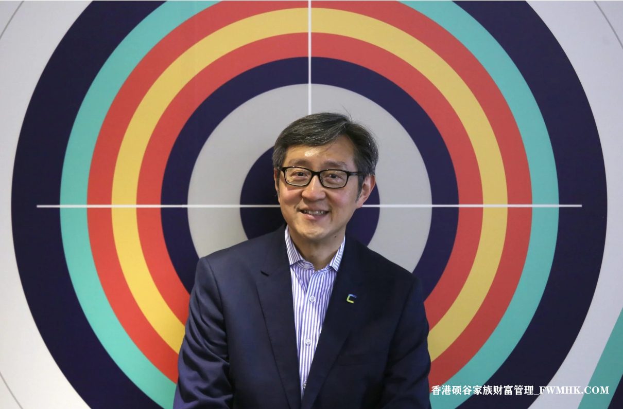 在科技中心遭受黑客攻击仅几个月后，香港数码港的首席执行官决定辞职，引发了全球范围内对新首席执行官的搜寻。