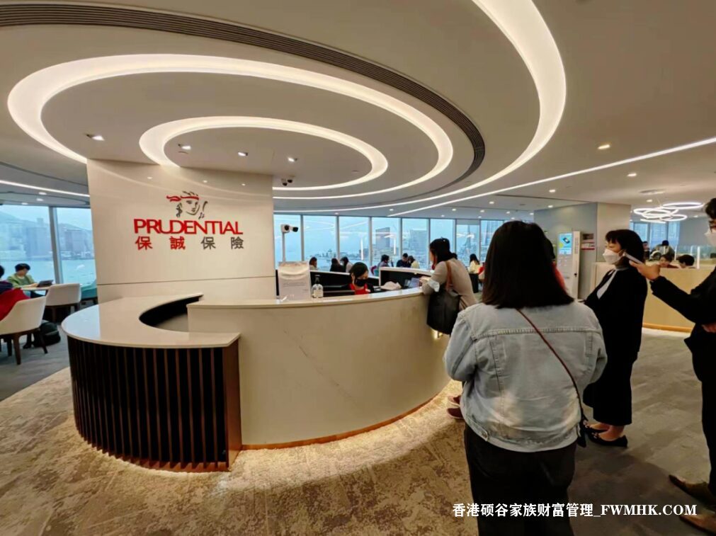 11月份，香港的保险市场出现了异常活跃的情况！