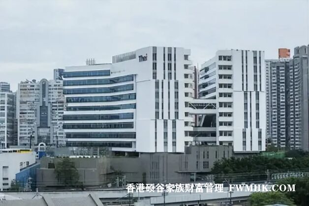 香港高科院宣布，2024年本科课程申请现已开放，无论是高考生还是大专生，都有机会申请，就业率高达99%。